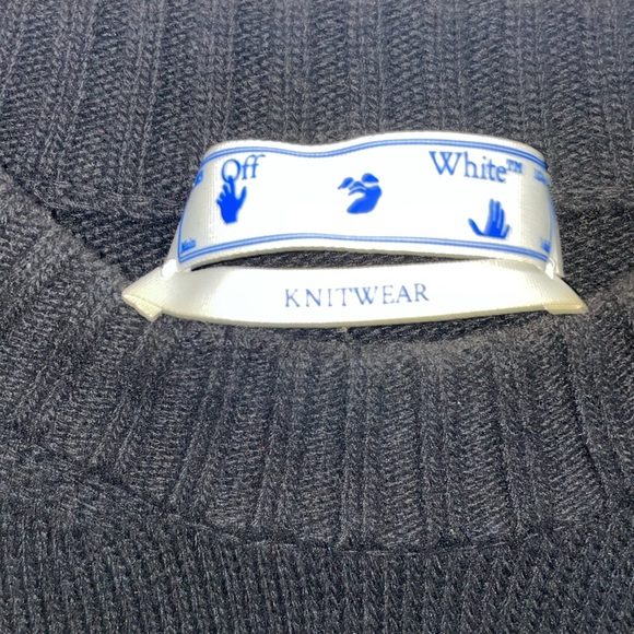 Off-White multi colored sweater size small - Picture 3 of 8